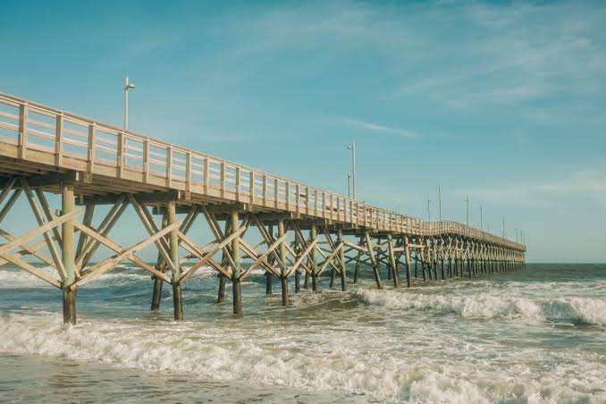 Ocean Crest Pier, Oak Island